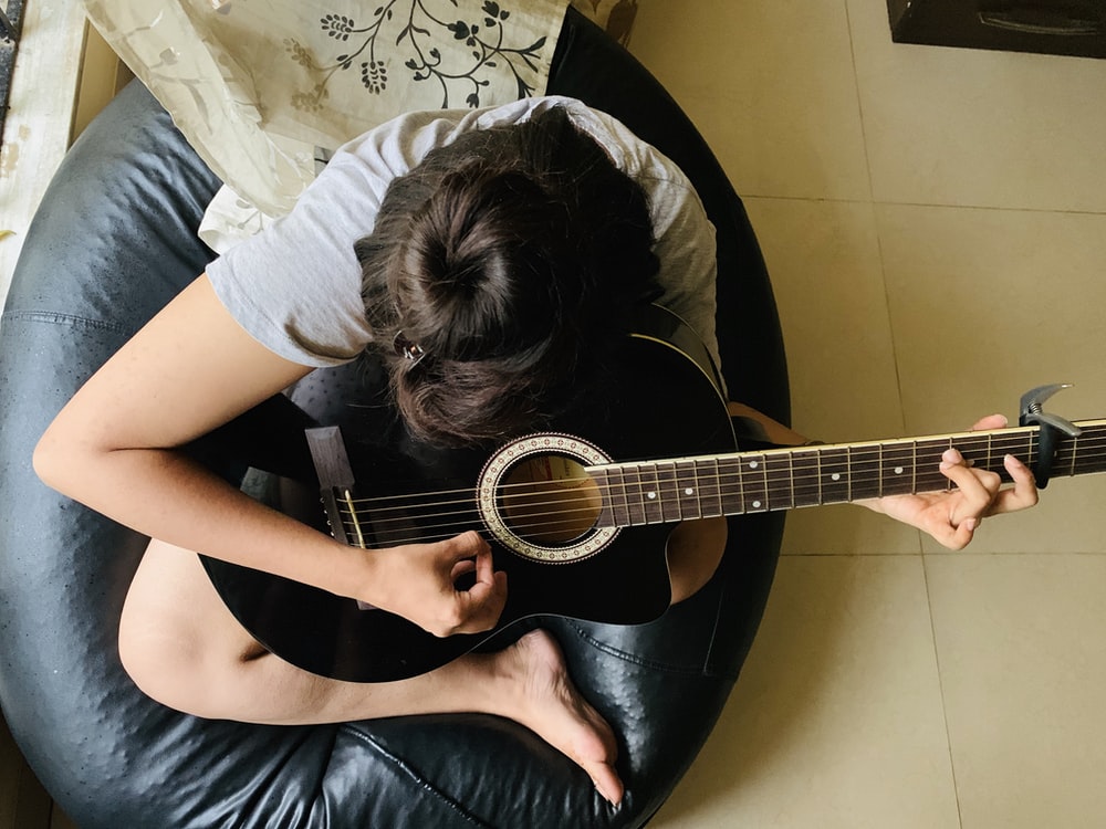 Tips dành cho người tư học guitar đệm hát ở nhà